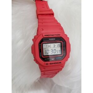 EXCELLENT CONDITION VERY CLEAN Orologio CASIO G-SHOCK DW-5600EP-4ER Vivid Red
